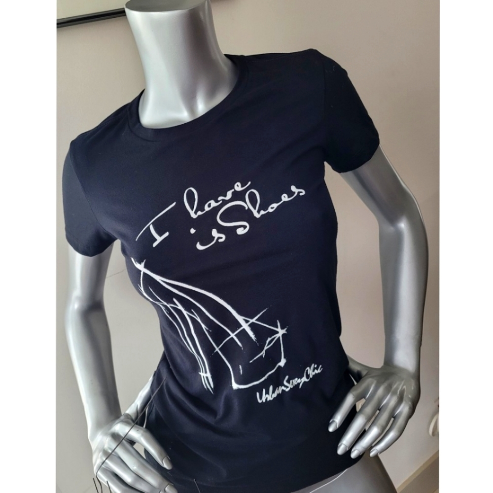 I HAVE ISSHOES Tee